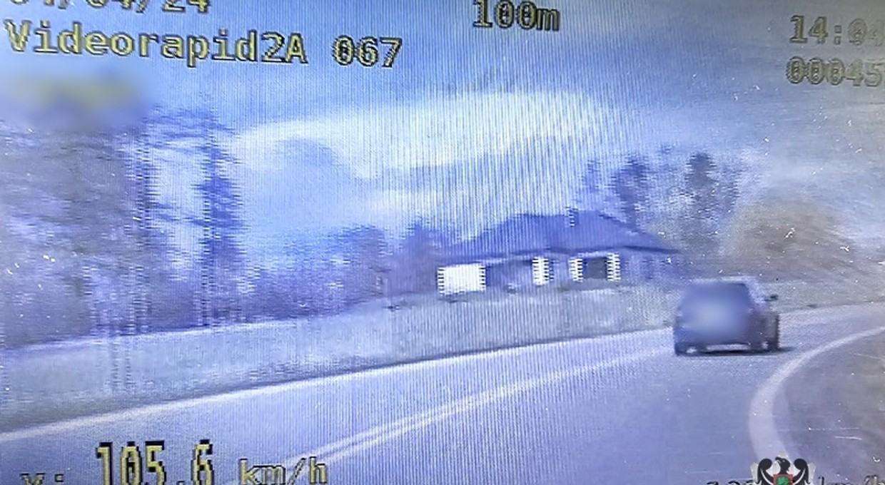 Policjanci zatrzymali kobietę i pokazali jej nagranie. Straciła prawo jazdy