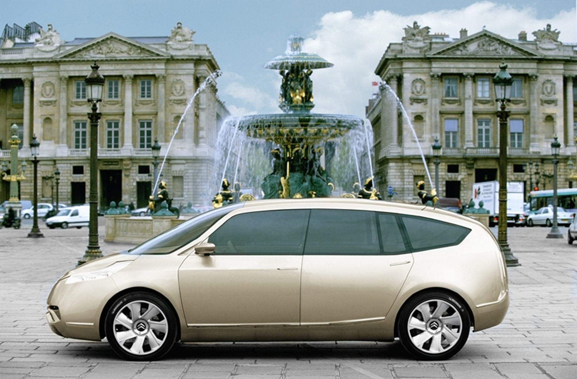 Citroën C-Airlounge – aerodynamiczna przestrzeń