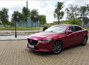 Mazda 6 2.0 Skyactiv-G 165 KM SkyJOY - co oferuje podstawowa wersja Mazdy 6?