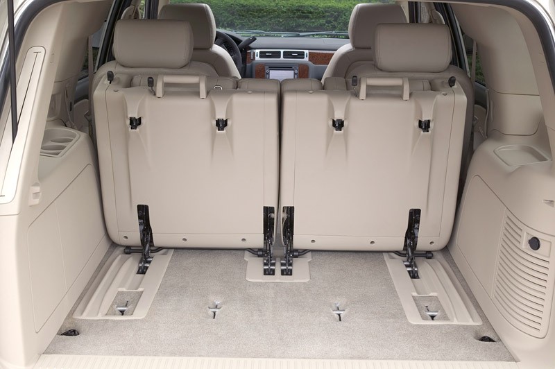 Escalade dla mas: Chevy Tahoe 6,2 V8 (283 kW/385 KM)