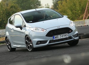 Ford Fiesta ST200 - Do miejskich wyścigów