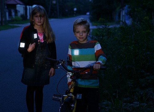 Noś odblaski, będziesz widoczny!