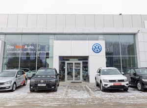 Volkswagen tymczasowo zawiesza dostawy do rosyjskich salonów