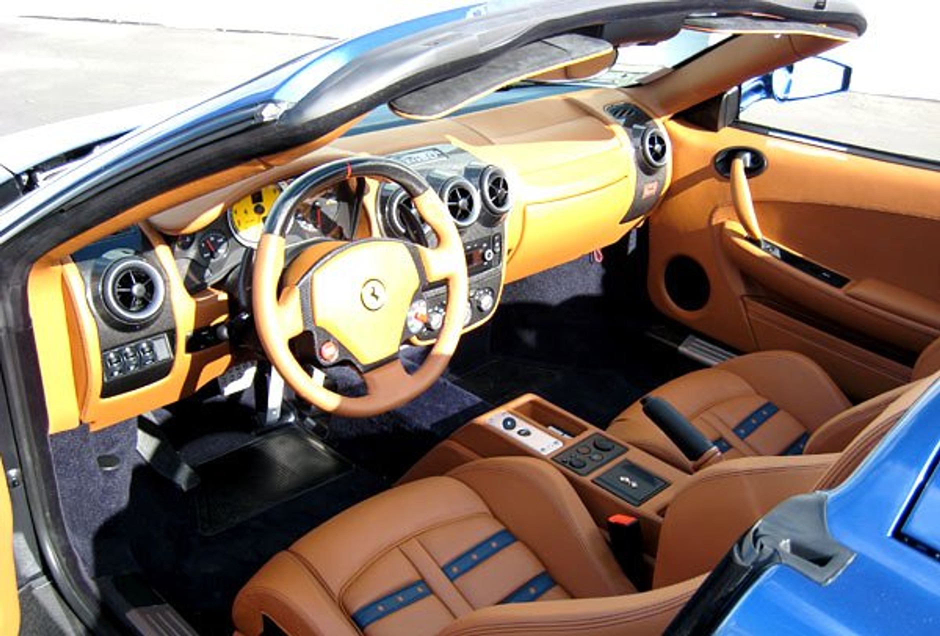 GMC F430 Spider: Ferrari i podwójna sprężarka mechaniczna