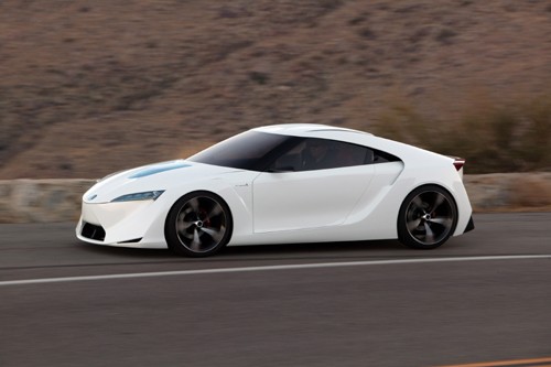 Toyota FT-HS - Sportowiec XXI wieku