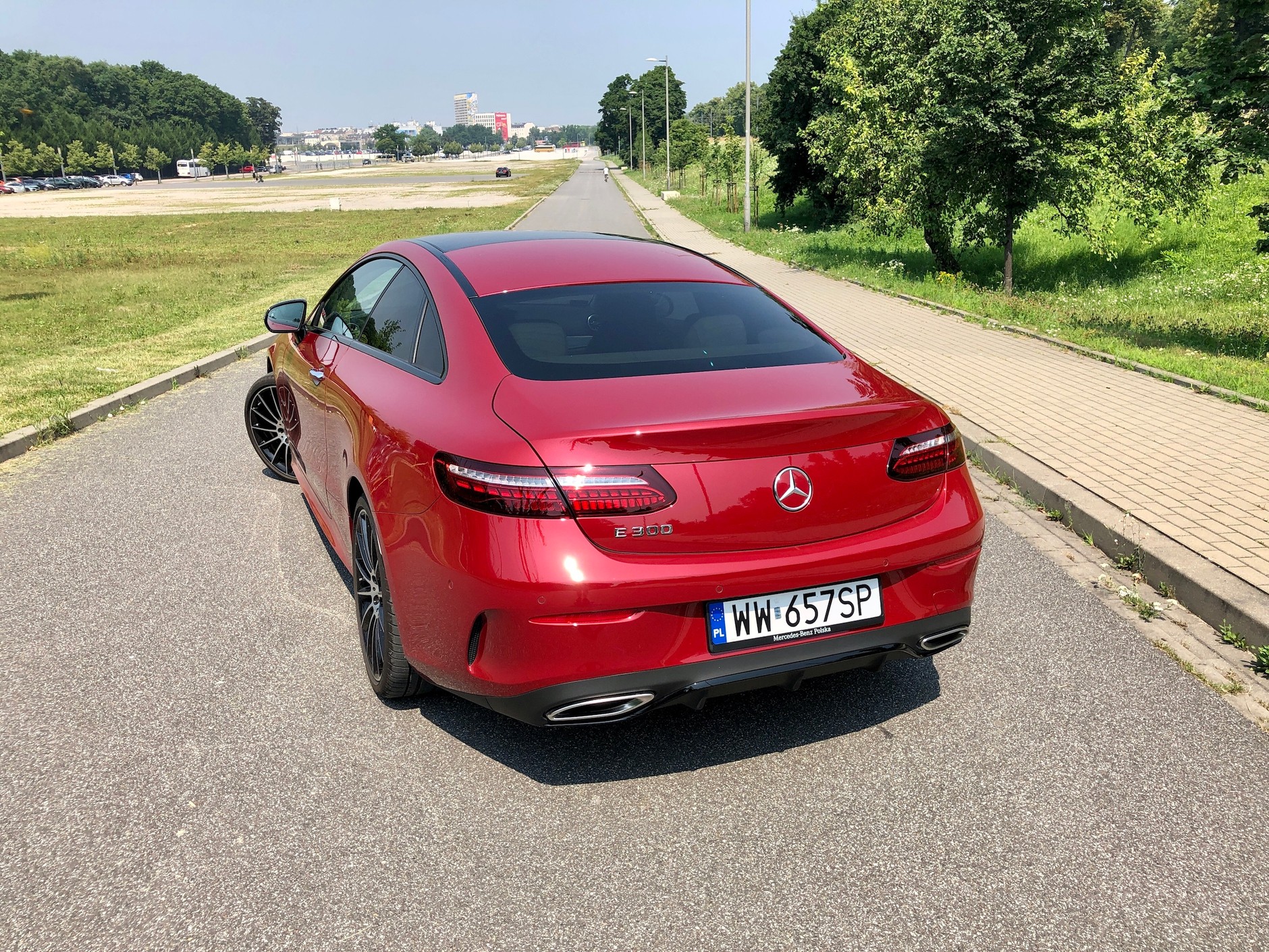 Mercedes E 300 Coupe