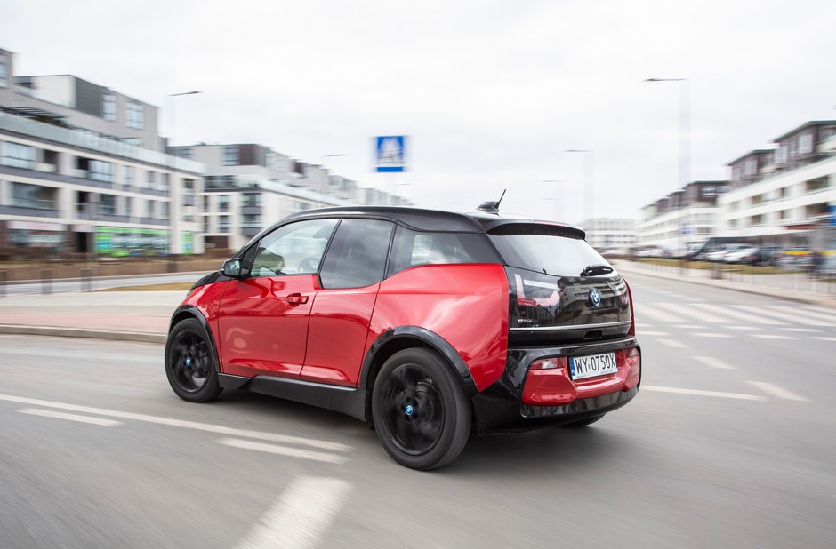 BMW i3s - frajda z jazdy "elektrykiem"?
