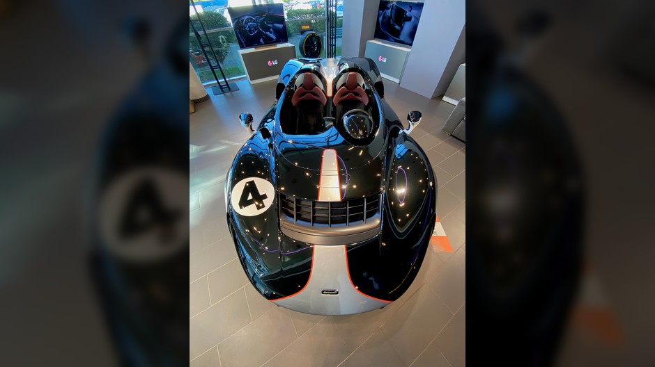 McLaren Elva w Warszawie
