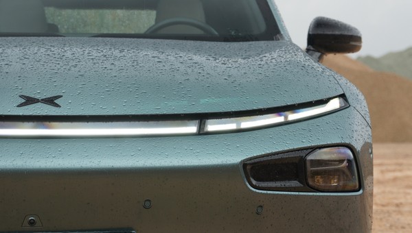 Czy warto jeszcze kupować Teslę Model 3? Odpowiem wam recenzją Xpenga P7 Performance