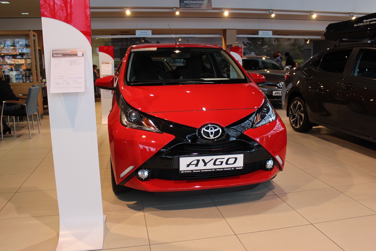 Toyota: wyprzedaż rocznika 2017