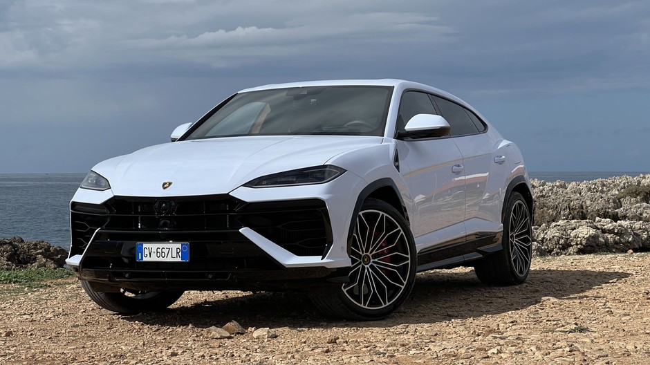 Lamborghini - 61 egz.