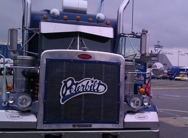 Peterbilt 359 - Amerykański mocarz