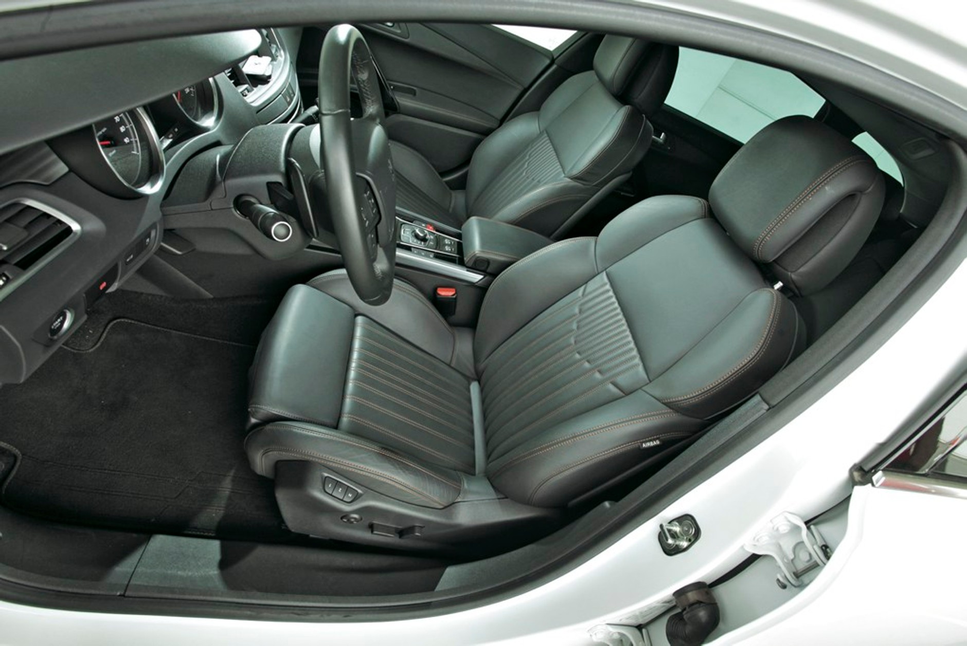 Peugeot 508 RXH fotel kierowcy