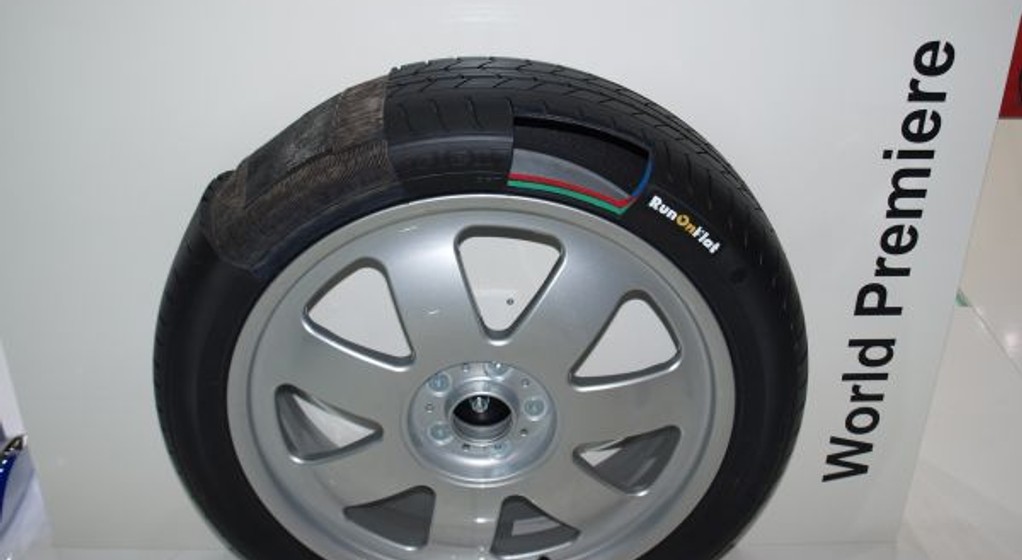 Goodyear RunOnFlat (Genewa 2010)