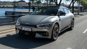 To najtańsze auto 500+ w Polsce. Już wiemy, jak jeździ Kia EV6 GT