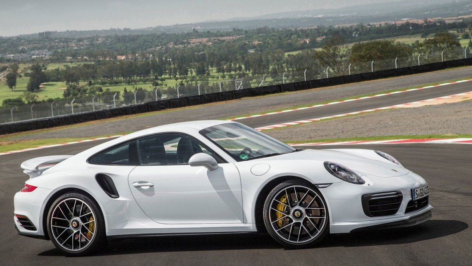 Porsche 911 Turbo S
