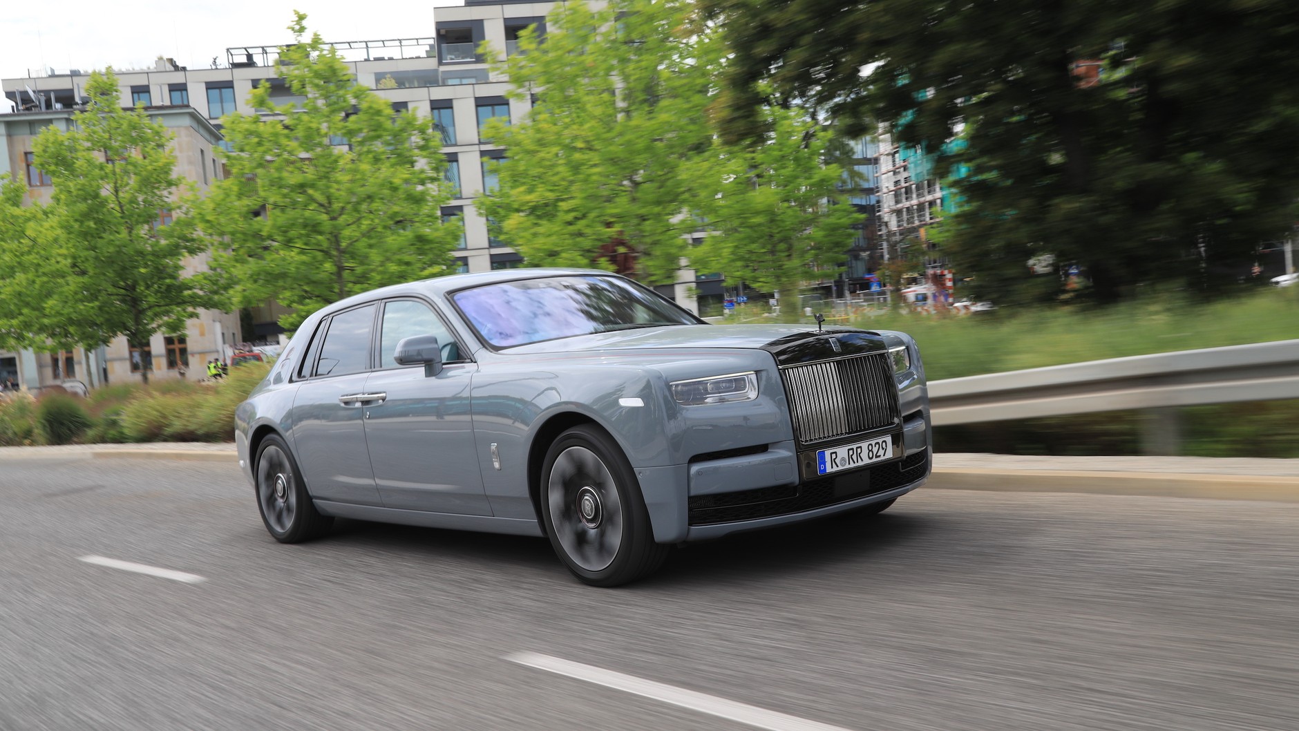 Rolls-Royce Phantom (2022, VIII Series II)