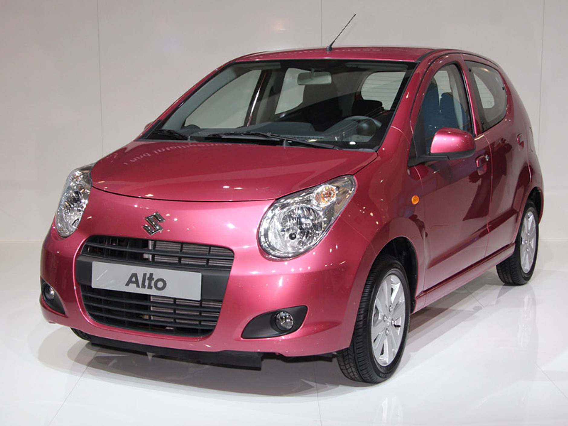 Paryż 2008: Suzuki Alto – pierwsze wrażenia