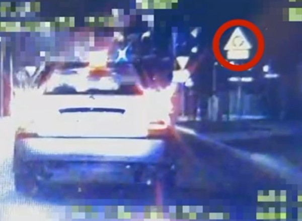 Wsiadła za kierownicę z "promilami". Nie spodziewała się, kogo za chwilę wyprzedzi [WIDEO]