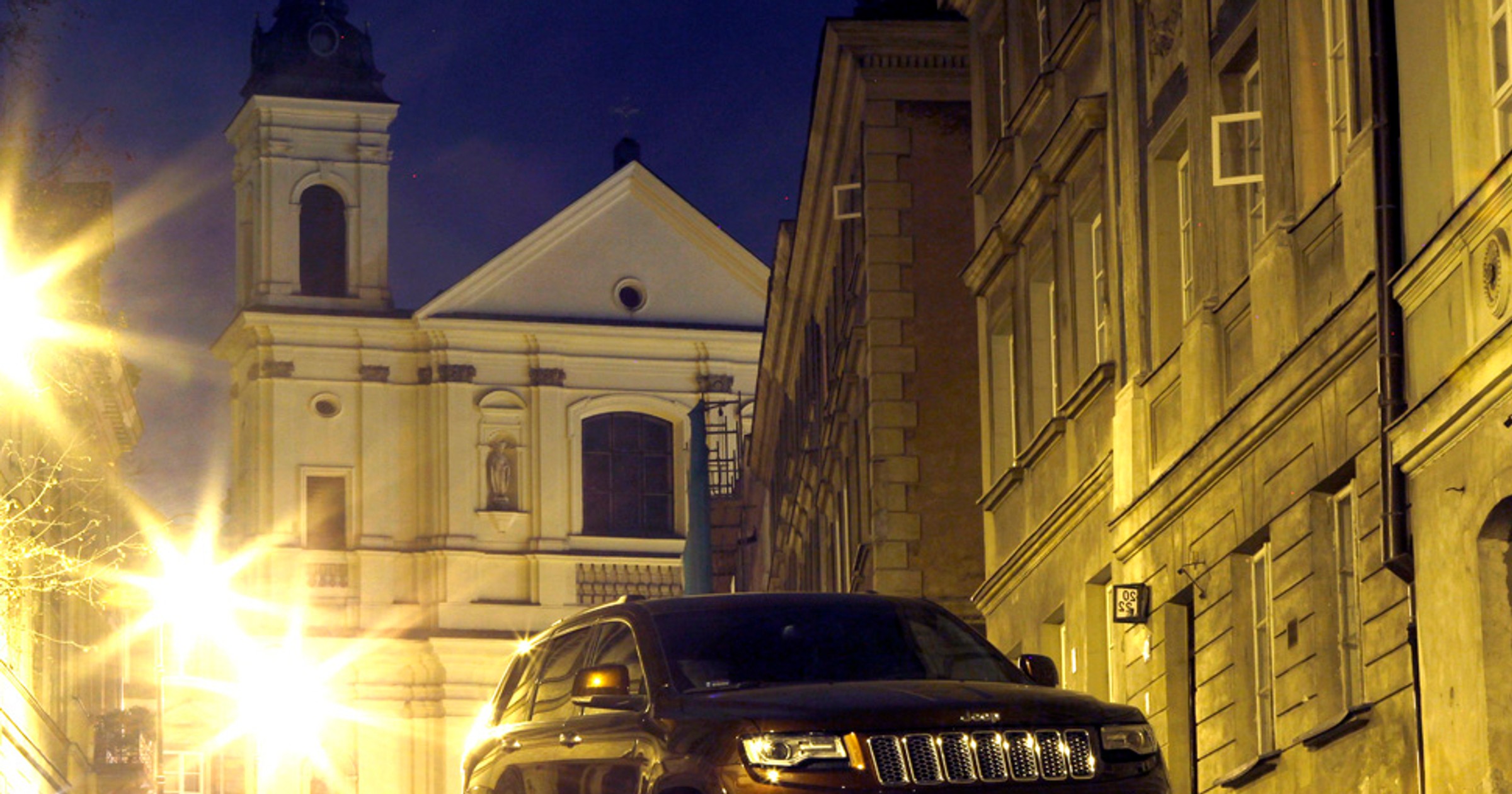 Grand Cherokee w terenie 