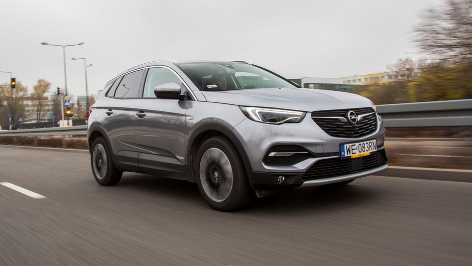 Opel Grandland X 1.2 Turbo - prawdziwy PeugOpel