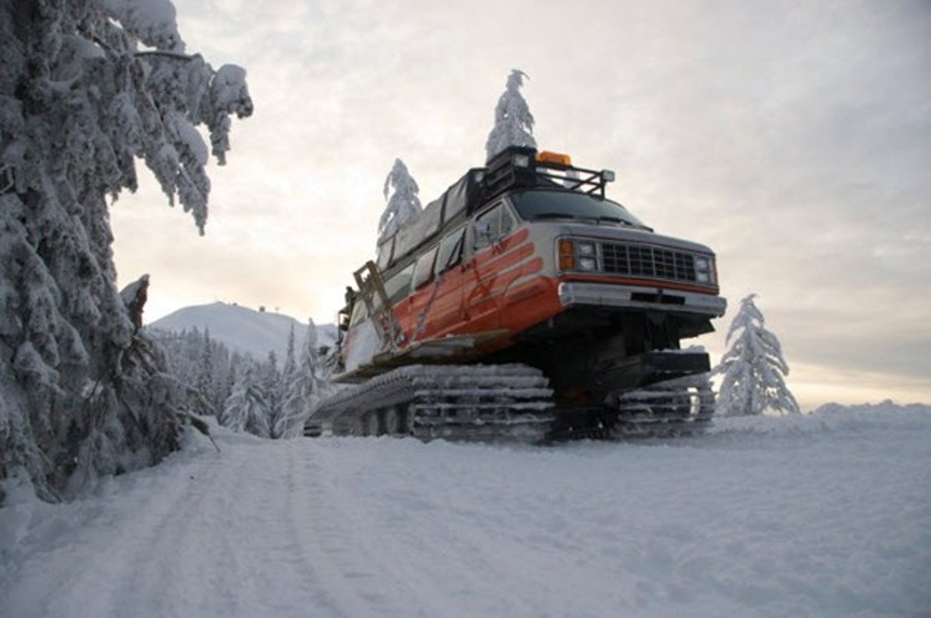 Transporter śnieżny – fascynujące!