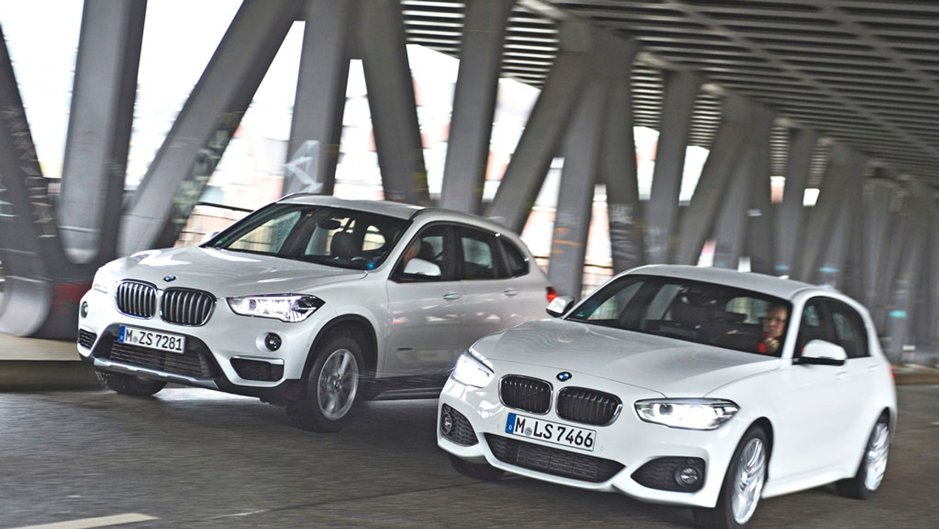 BMW X1 kontra BMW serii 1