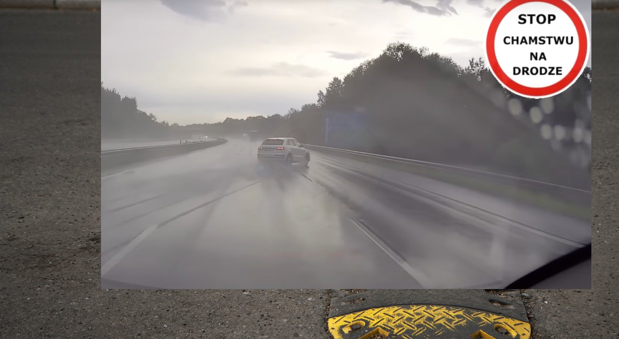 Kierowca Audi przesadził w deszczu. SUV "tańczył" na A4 [Nagranie]