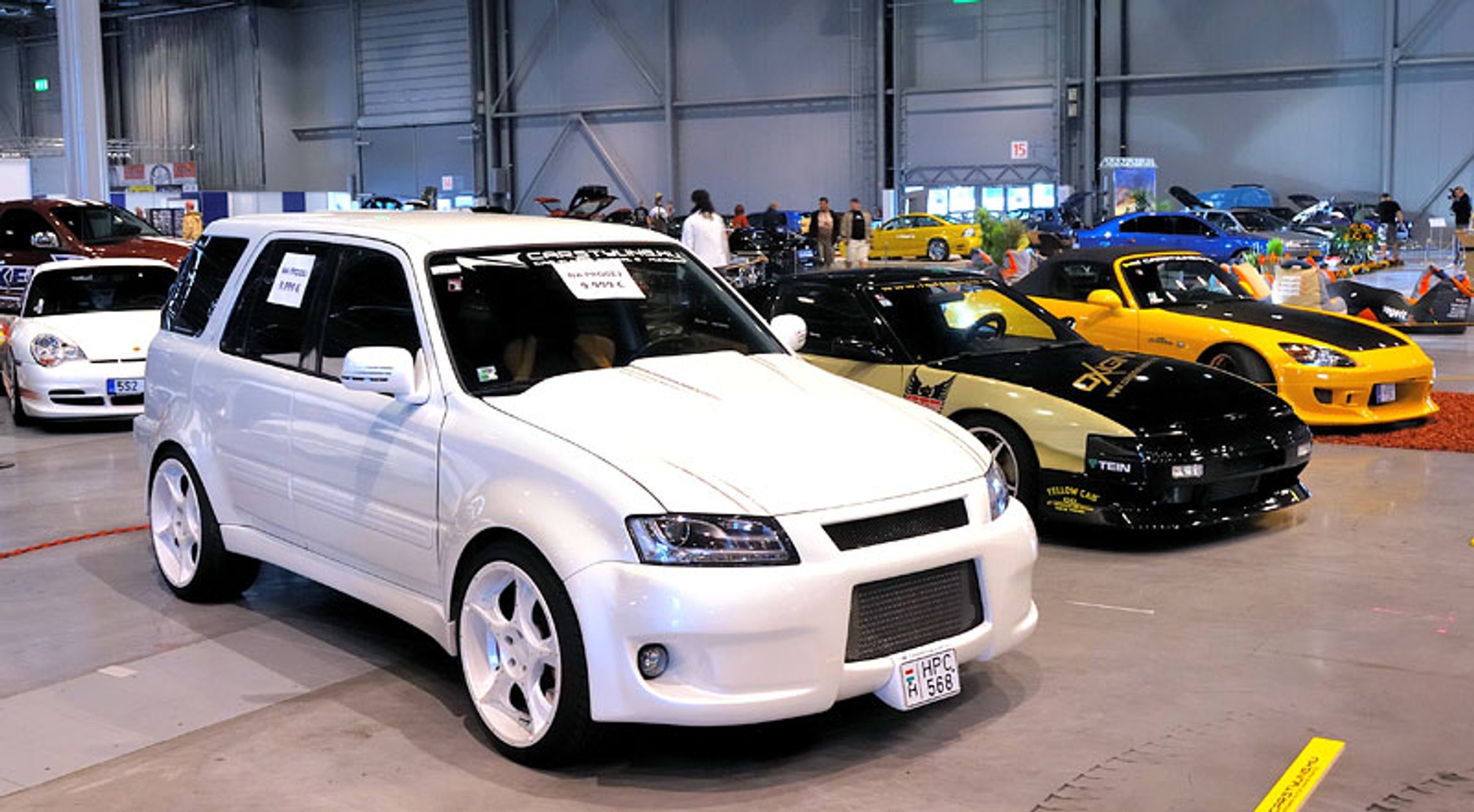 Tuning &amp; Custom Salon Brno 2009 (fotogaleria)