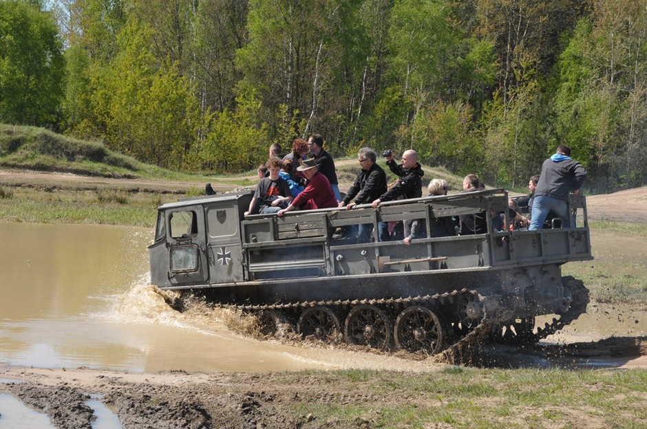 Freelander Active Trophy: fani jazdy w terenie spotkali się na poligonie