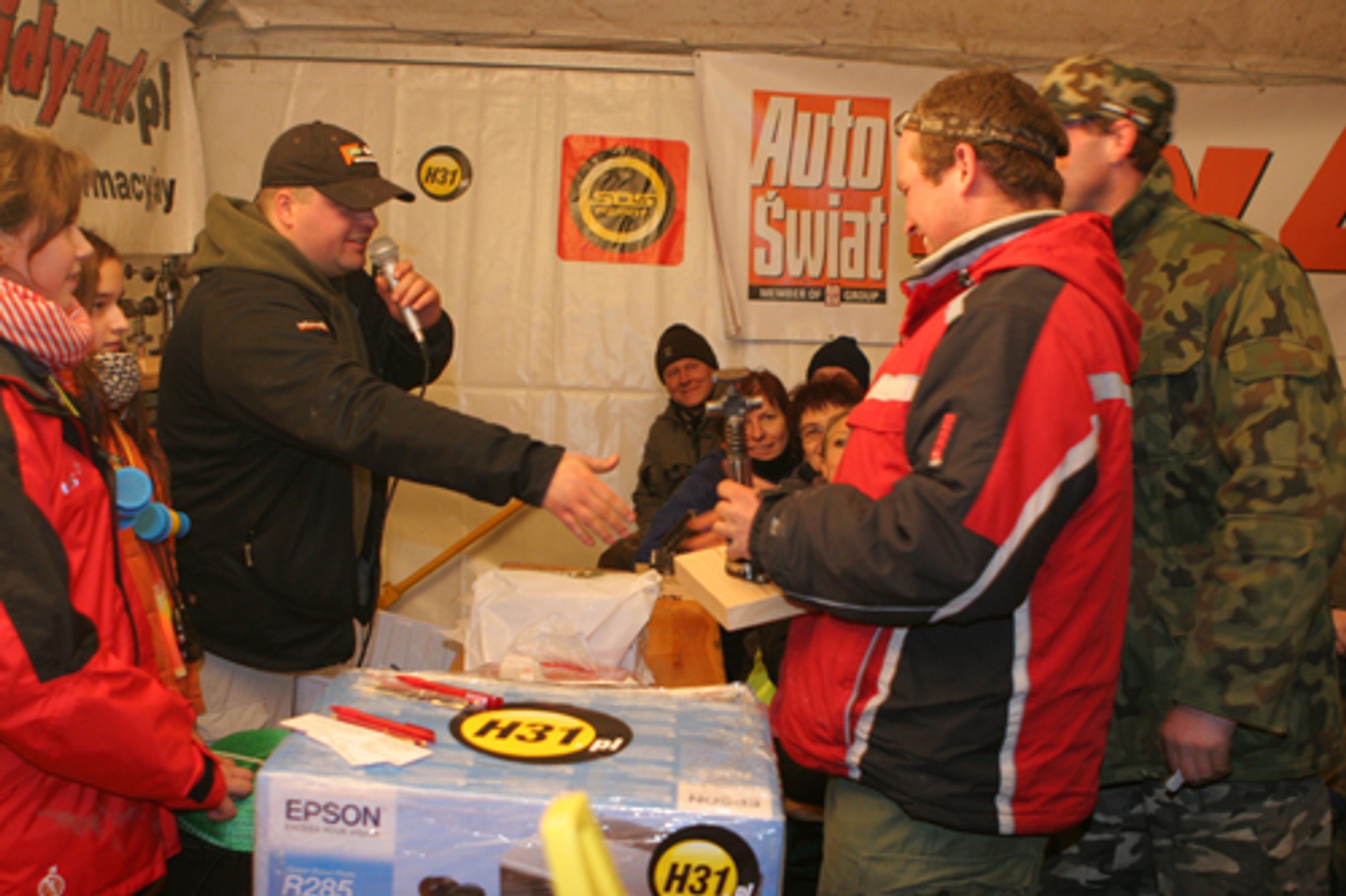 Pojeździć i pomóc