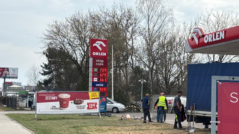 Ceny paliw w Warszawie 25 marca 2026 r. Cena benzyny 95 zdecydowanie ponad 7 zł za litr