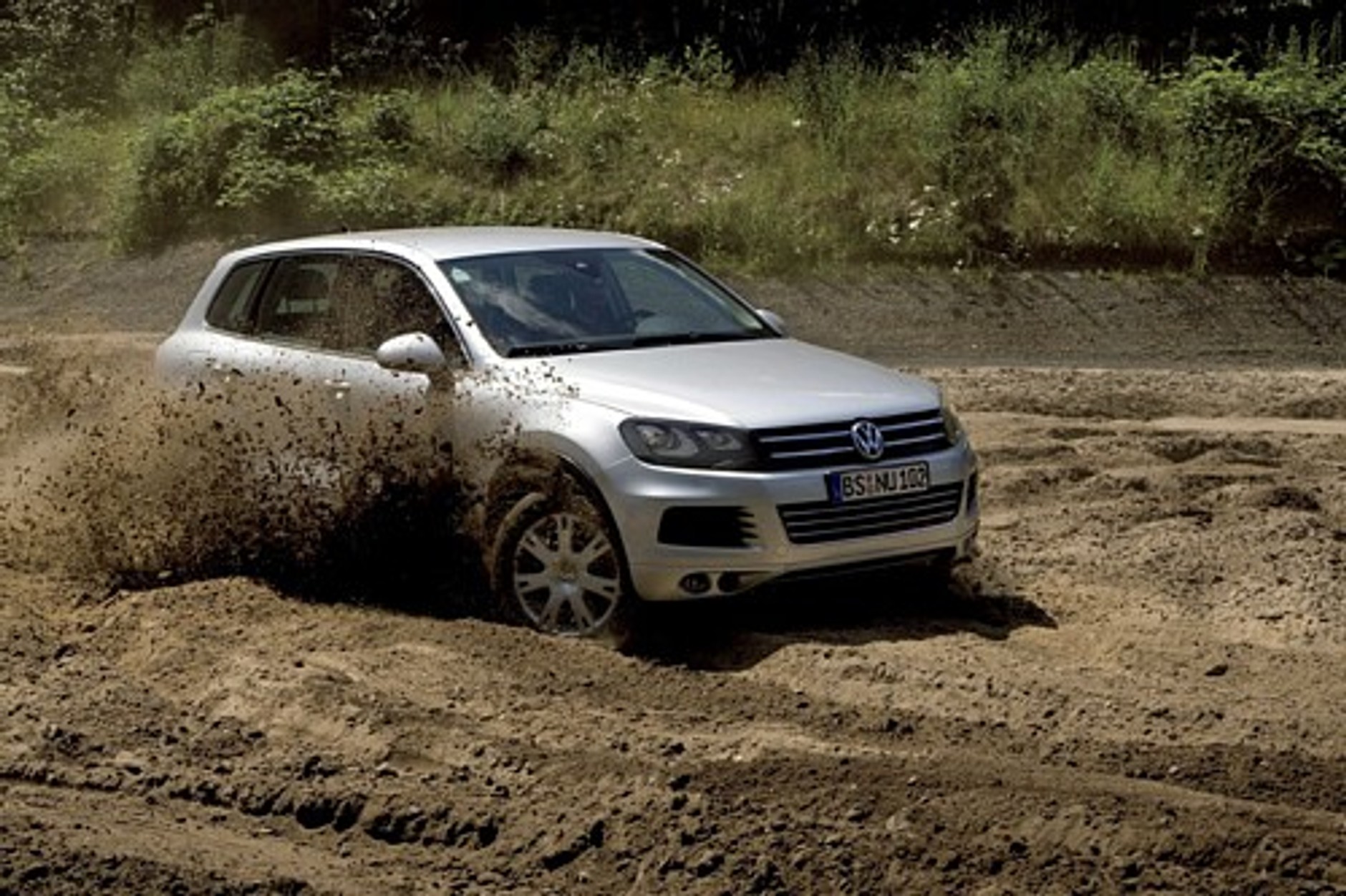 Volkswagen Touareg II: Bogatszy,  ale biedniejszy