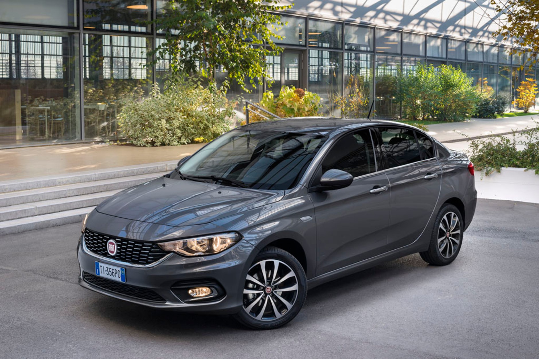 Nowy Fiat Tipo - klasyczny kompakt od Fiata za 45 tys. zł