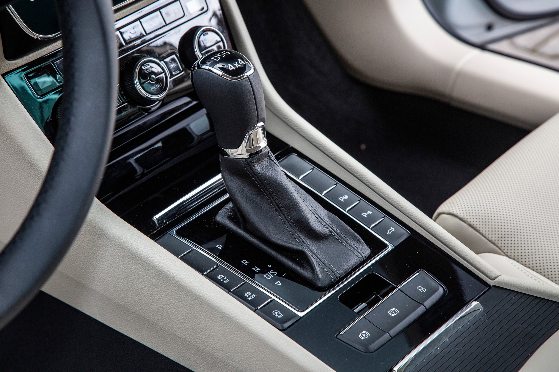 Skoda Superb Laurin&Klement 2.0 TDI 4x4 DSG