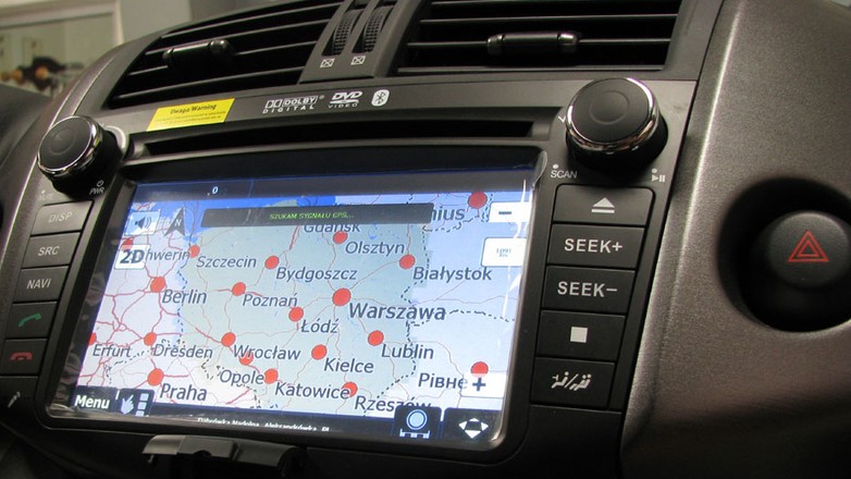 Fabryczne radio? Nie, dziękuję