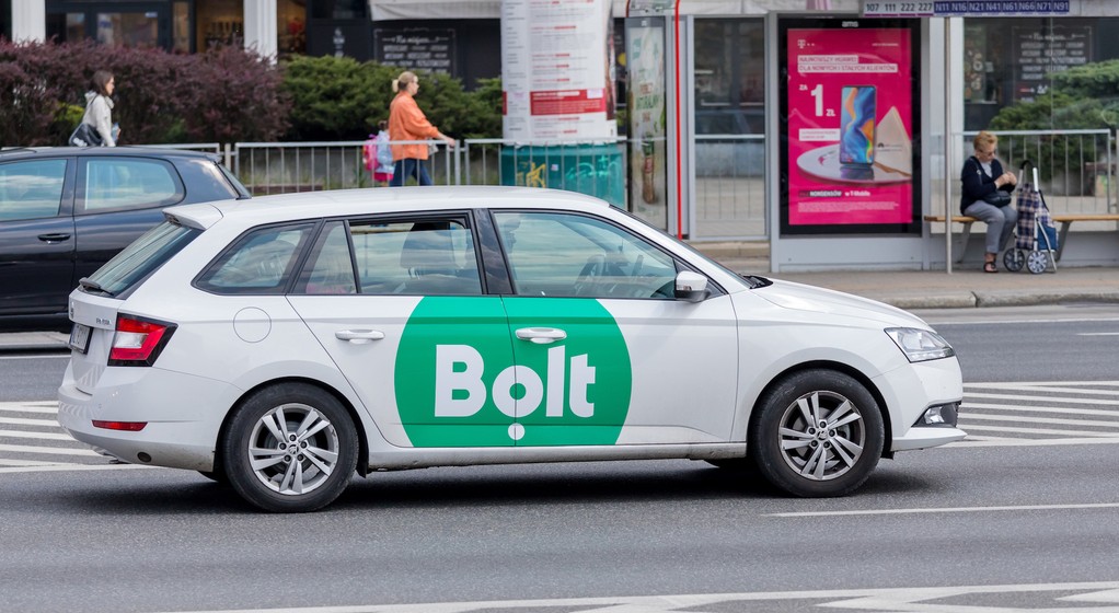 Chcesz być kierowcą Bolta? Nic prostszego – ofertę wyklikasz łatwo w internecie