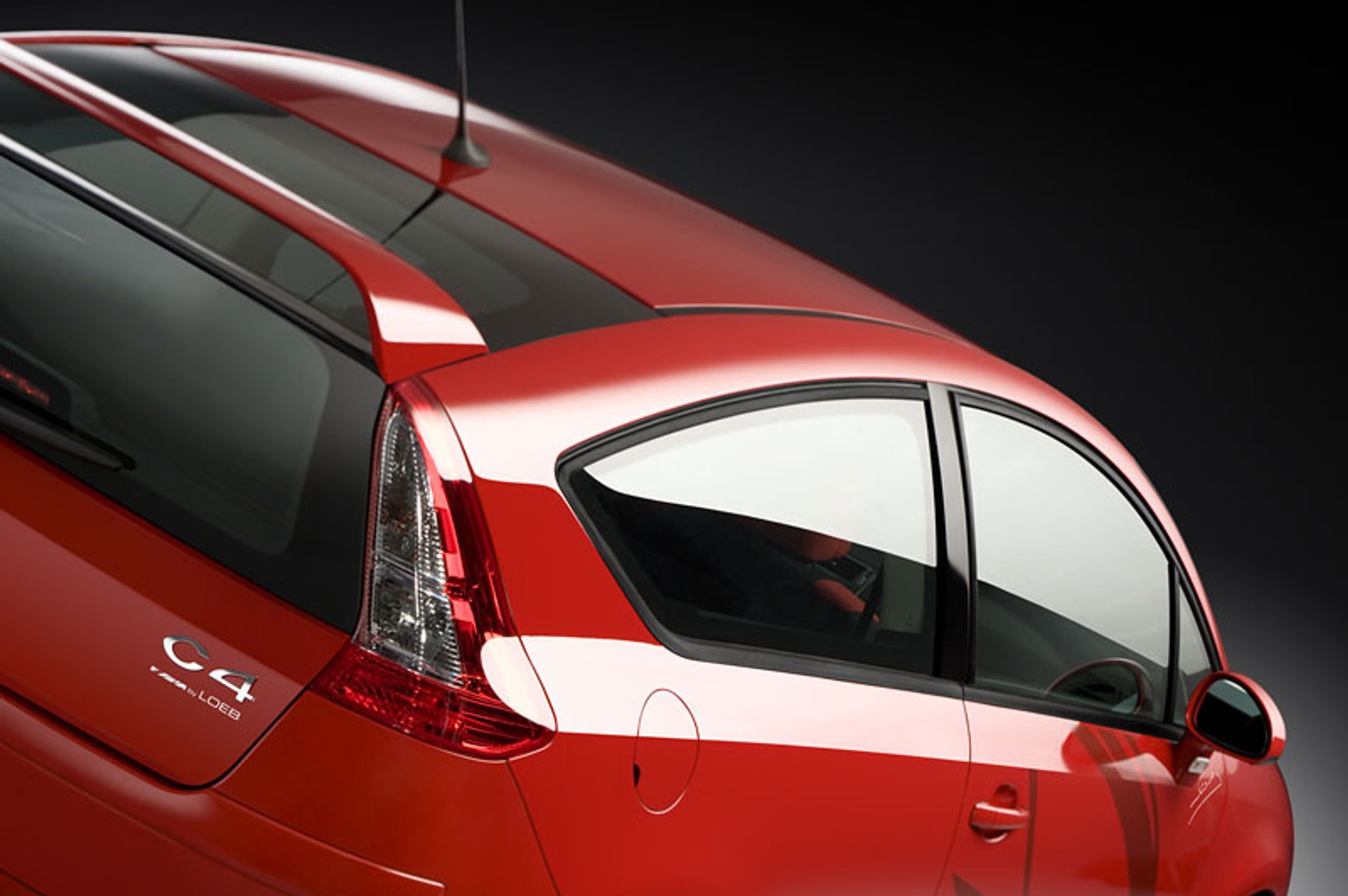 Citroën C4 Coupé by Loeb: zmiany kosmetyczne