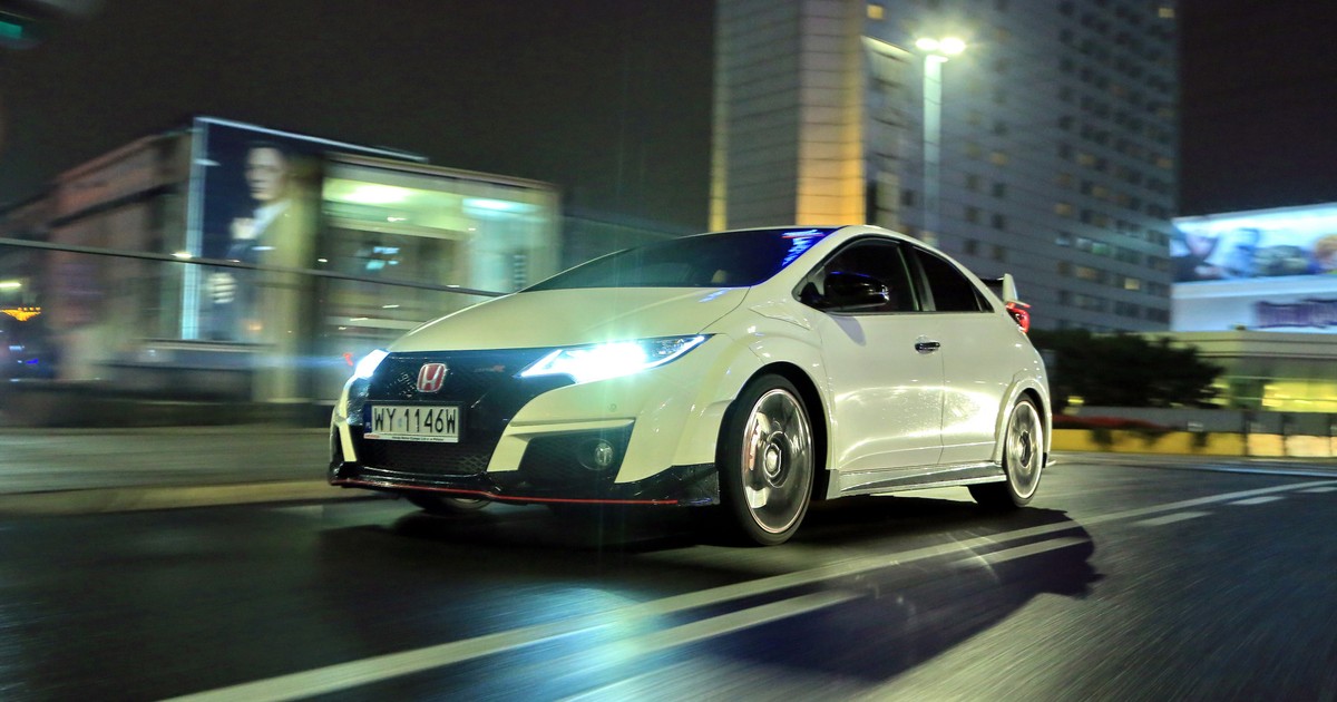 Jest: 60 km/h, będzie: 50 km/h. Zapowiadane jest zniesienie „nocnego” limitu prędkości na obszarze zabudowanym