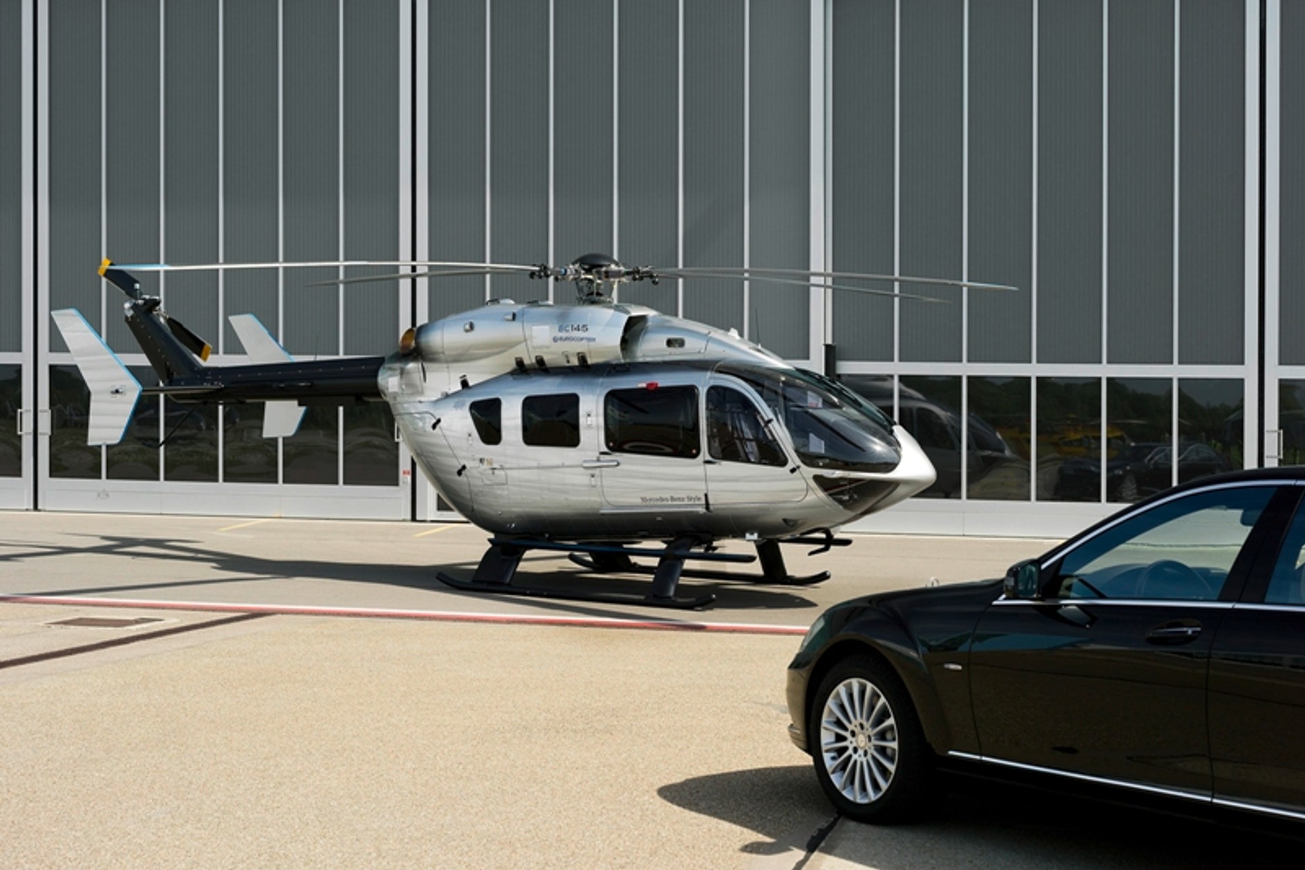 Nowy Mercedes klasy S pokazuje wnętrze