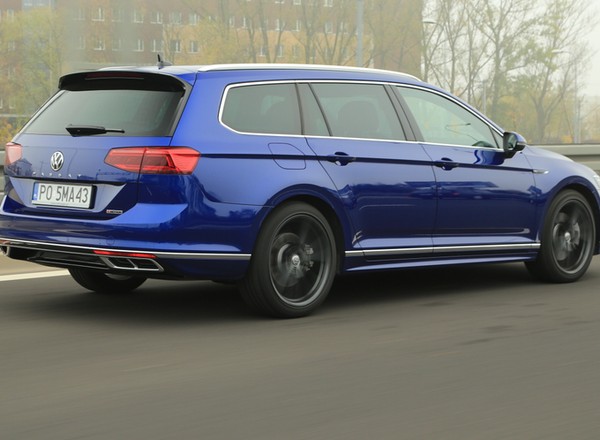 Volkswagen Passat Variant 2.0 TDI 4Motion – topowy diesel mocy ma aż nadto