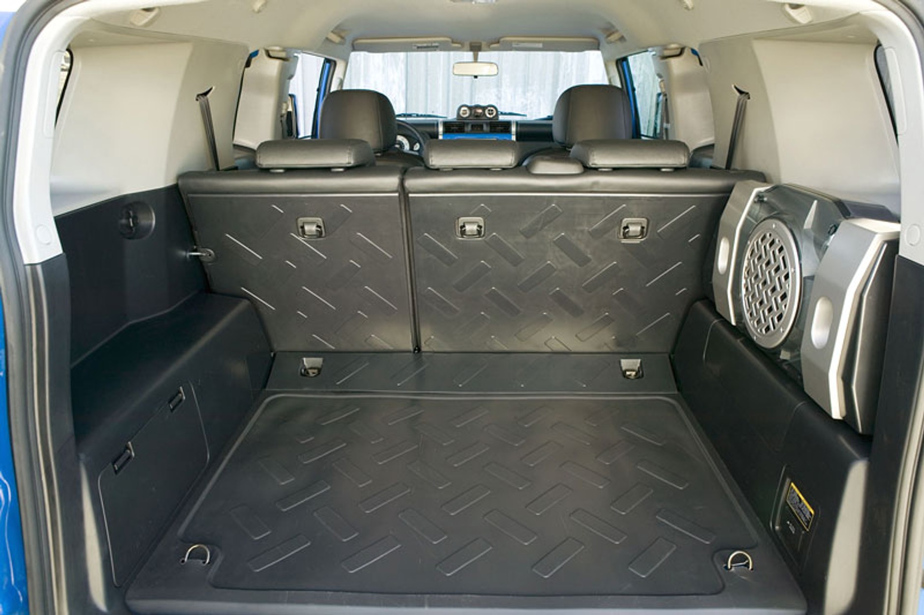 Toyota FJ Cruiser: zmodernizowany silnik dla modelu w stylu retro