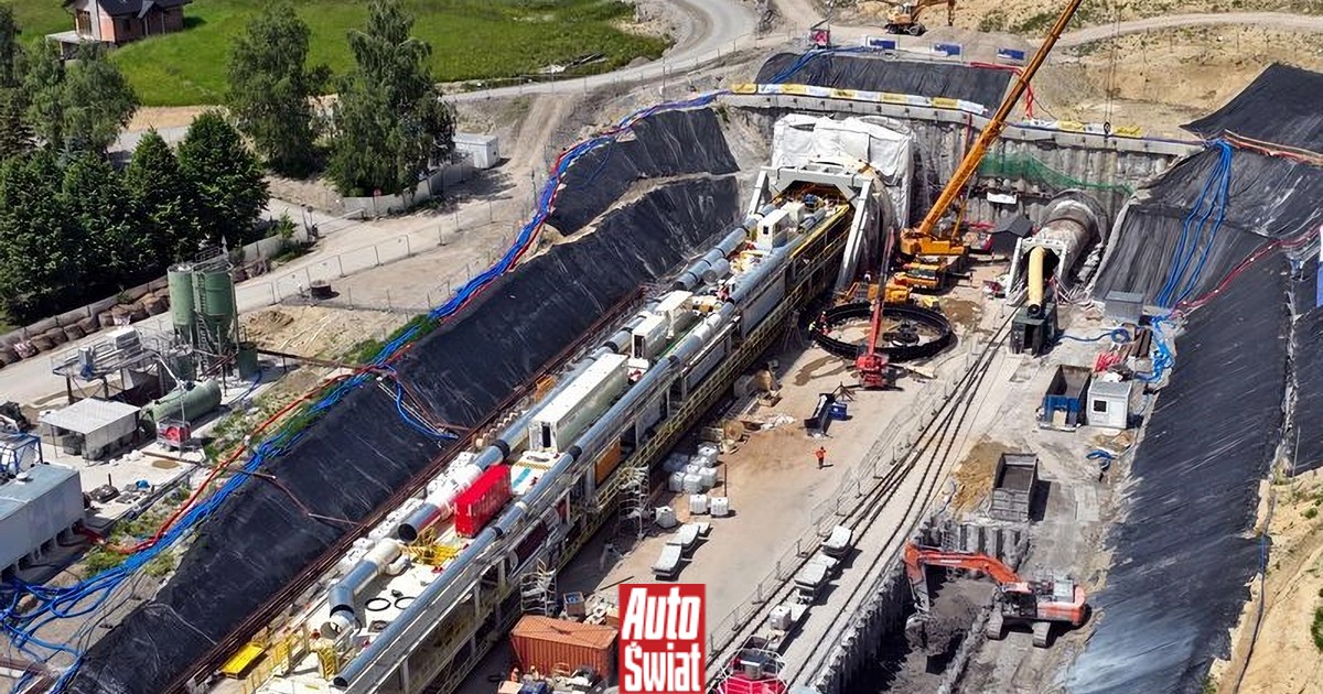 Jadwiga TBM ruszyła. Drąży tunel o długości czterech km. Koszt? Prawie dwa mld zł