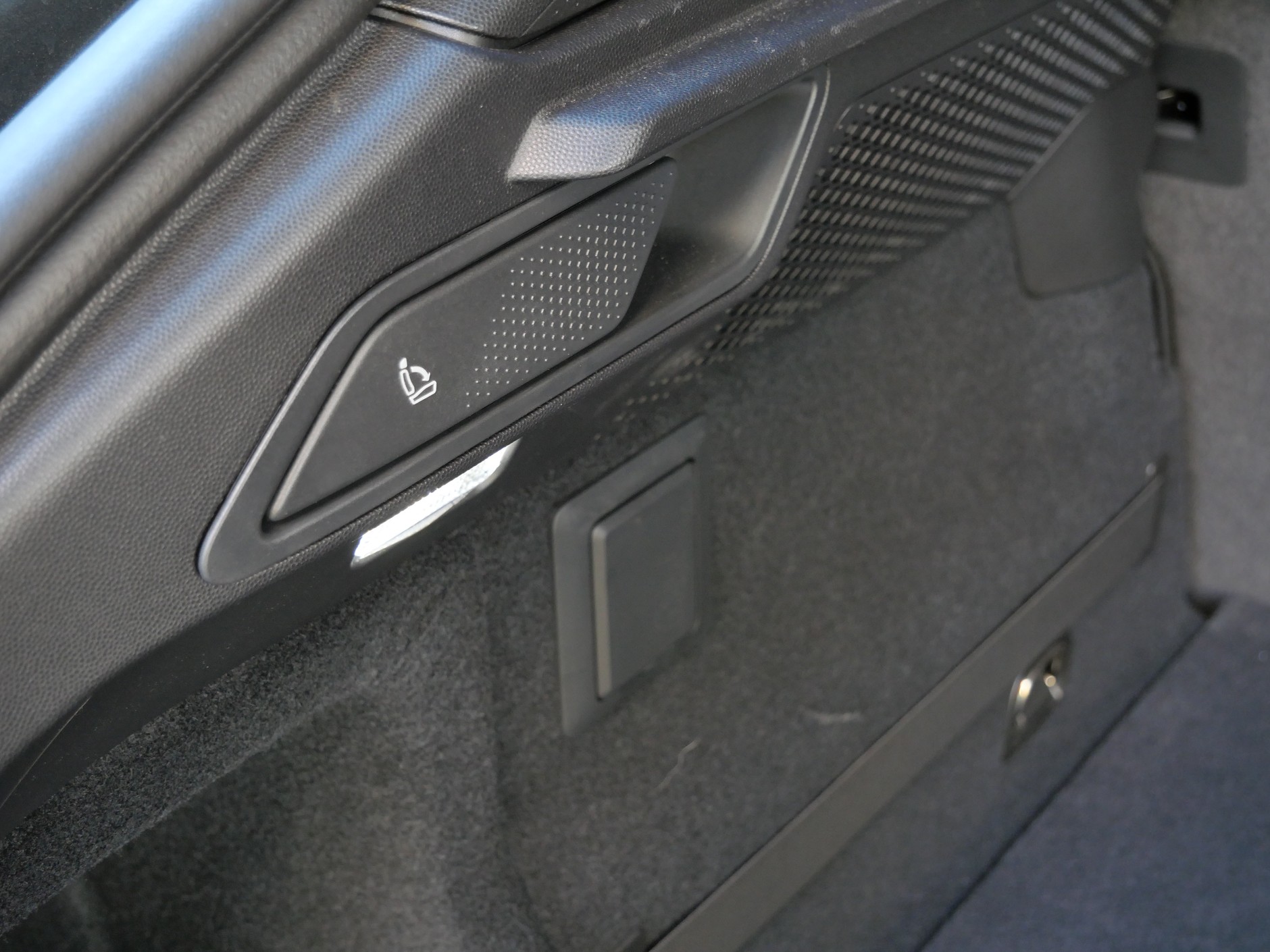 Porsche Macan 4 electric