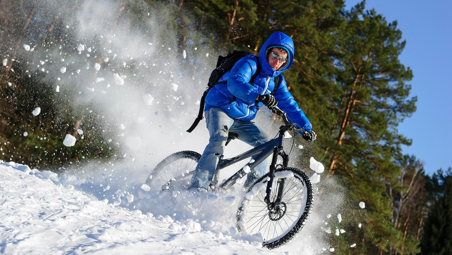 Wąskie opony MTB przy niskim ciśnieniu zachowują się jak dobre opony zimowe