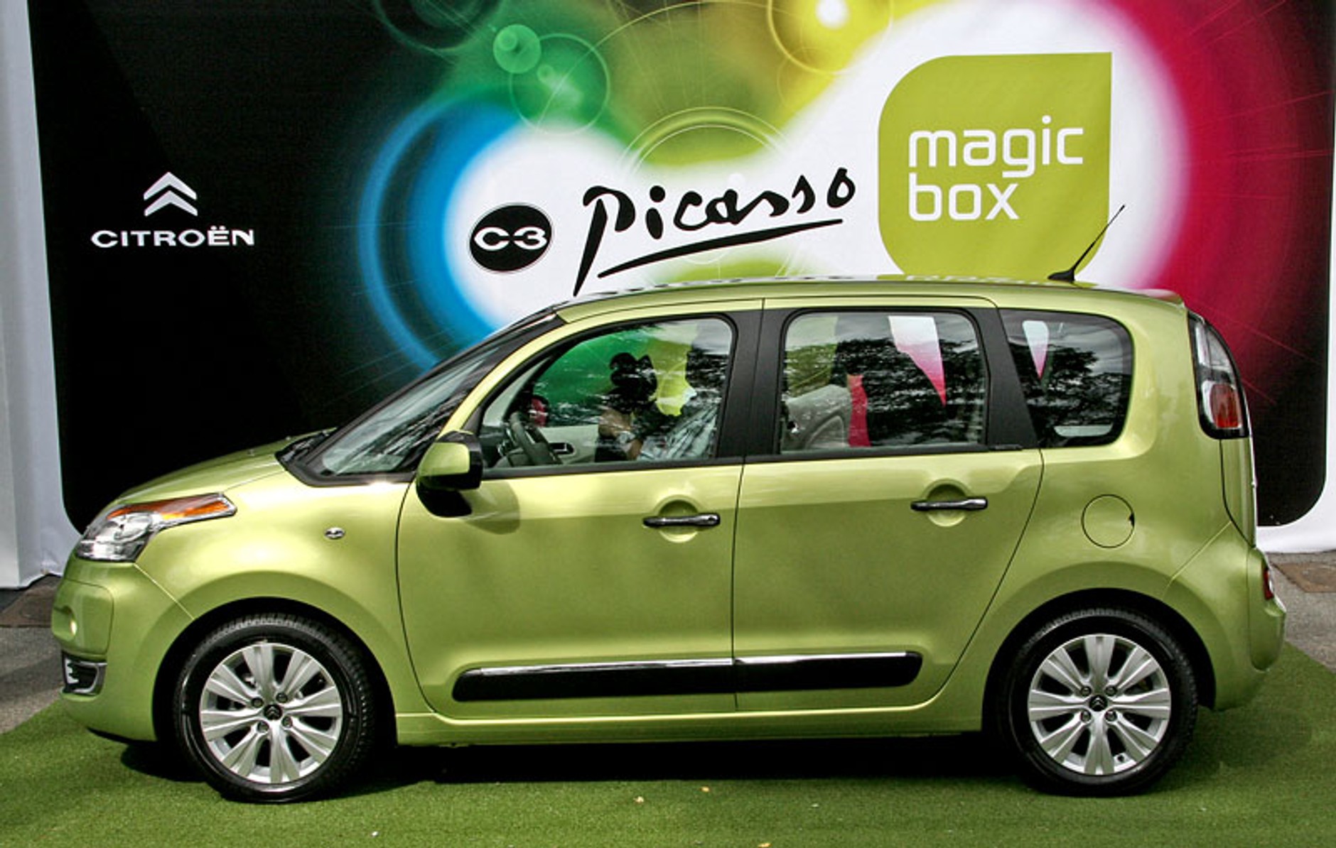 Citroën: C3 Picasso już w salonach w Polsce (ceny i dane techniczne)