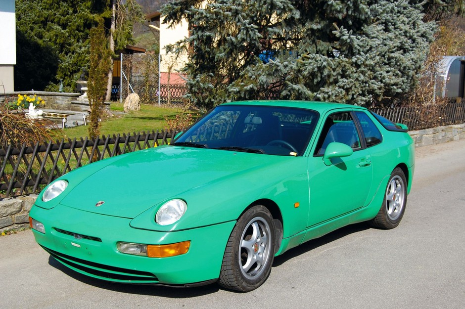 Porsche 968
