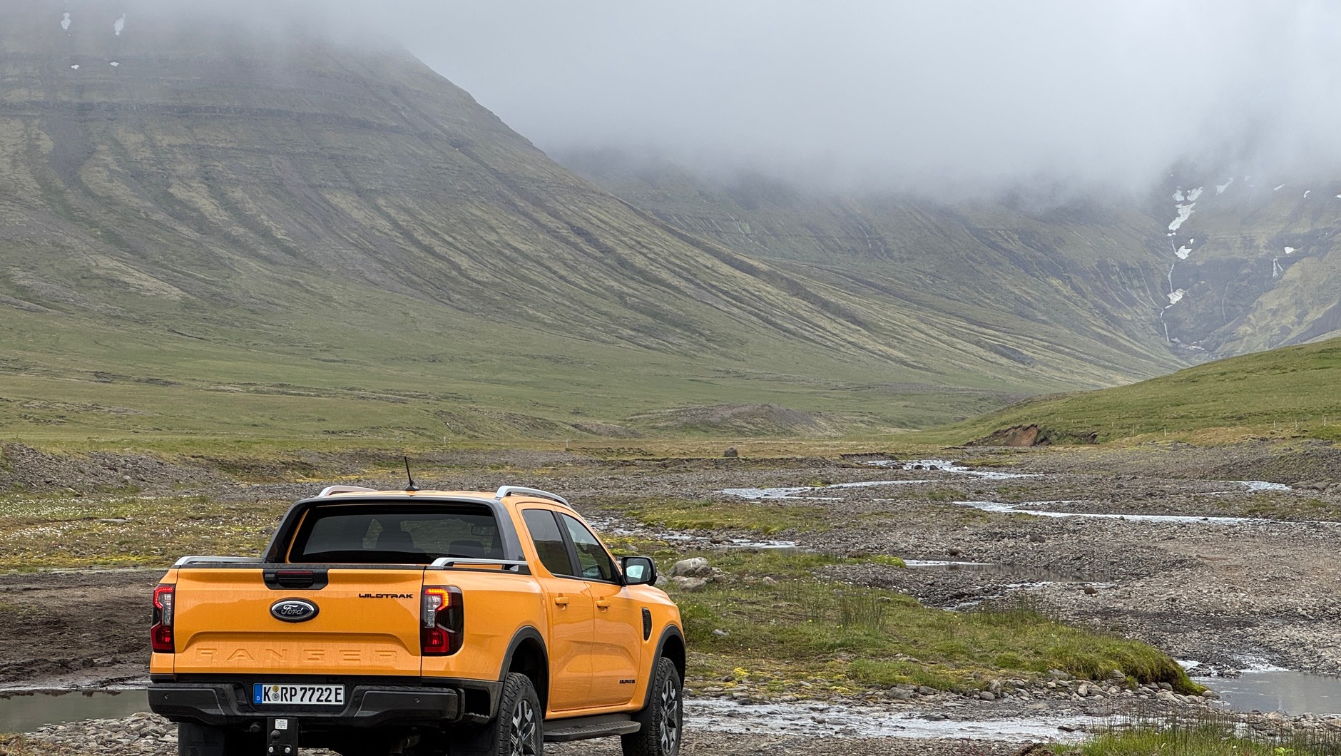 Ford Ranger PHEV 2025
