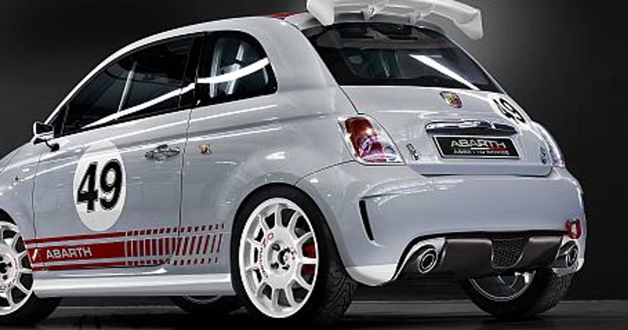 Abarth 500 Assetto Corse - Udany debiut "mikrorajdówki"