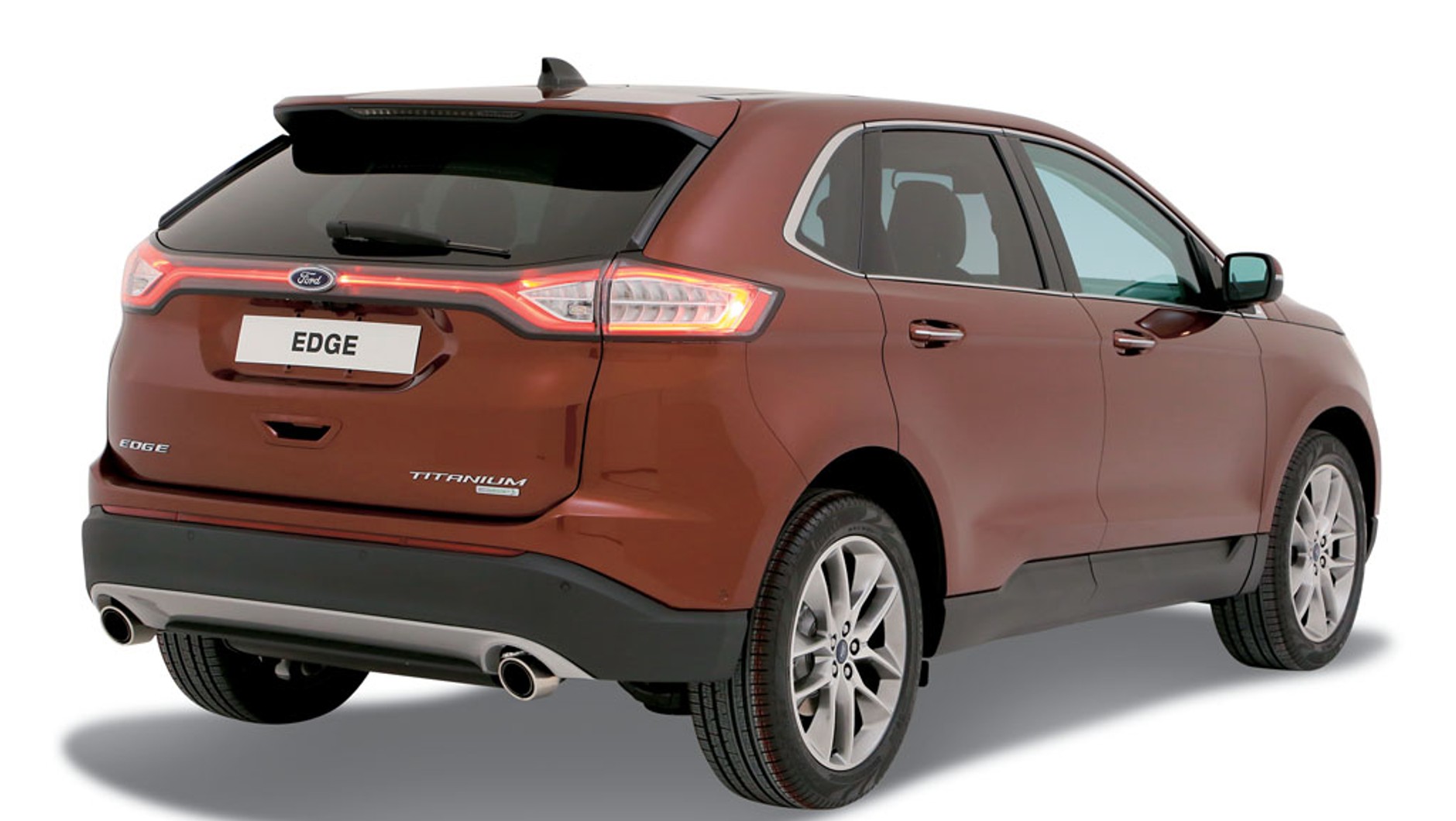Premiery dużych SUV-ów stały się ostatnio rzadsze – producenci stawiają na mniejsze modele. Ford obiecuje jednak, że Edge będzie oferował komfort i przestrzeń na miarę Audi Q7 w cenie Q5. Naszym zdaniem ceny Edge’a powinny się zaczynać od ok. 140 000 zł. Pozostaje więc być cierpliwym.